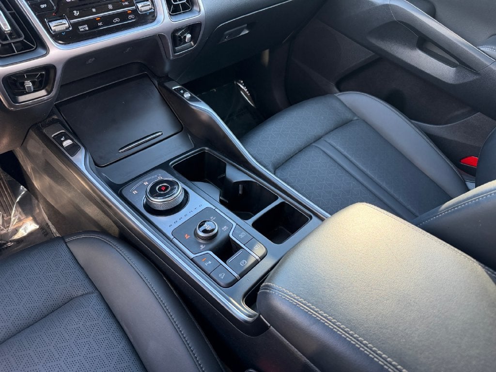 2023 Kia Sorento Hybrid EX