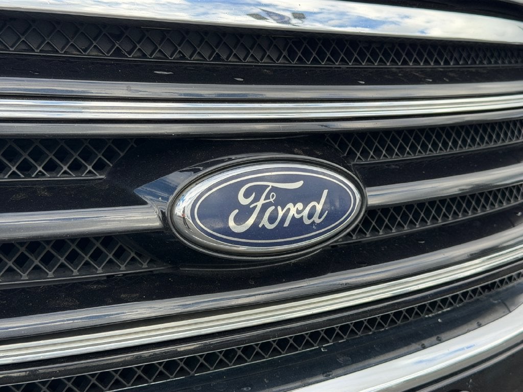 2019 Ford Taurus Limited
