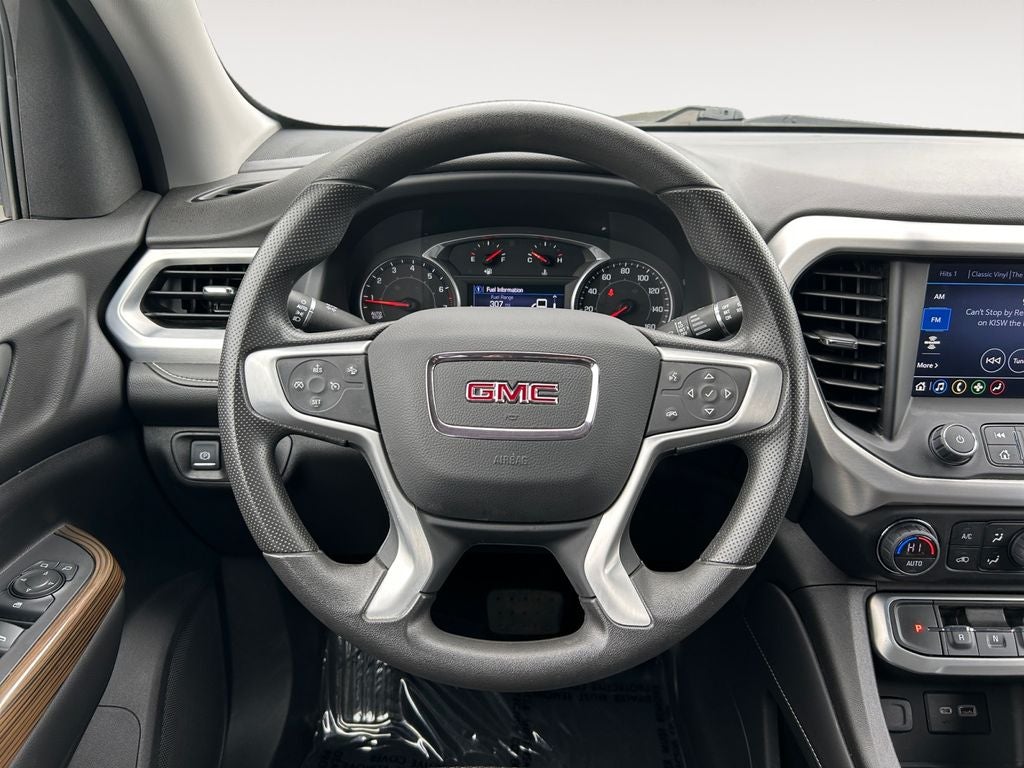2022 GMC Acadia SLE