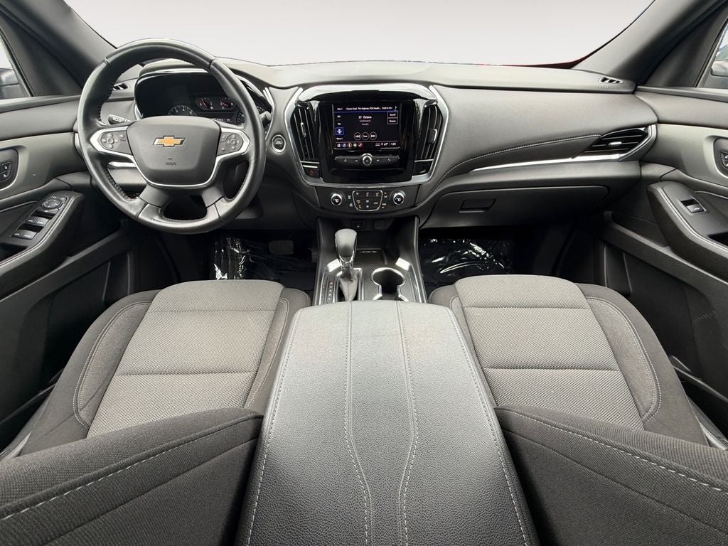 2022 Chevrolet Traverse LT Cloth w/2FL