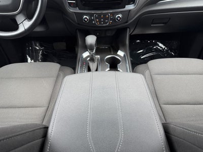 2022 Chevrolet Traverse LT Cloth w/2FL