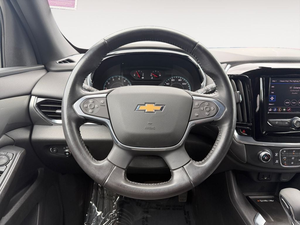 2022 Chevrolet Traverse LT Cloth w/2FL