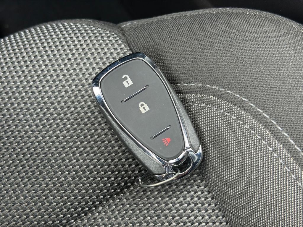 2022 Chevrolet Traverse LT Cloth w/2FL