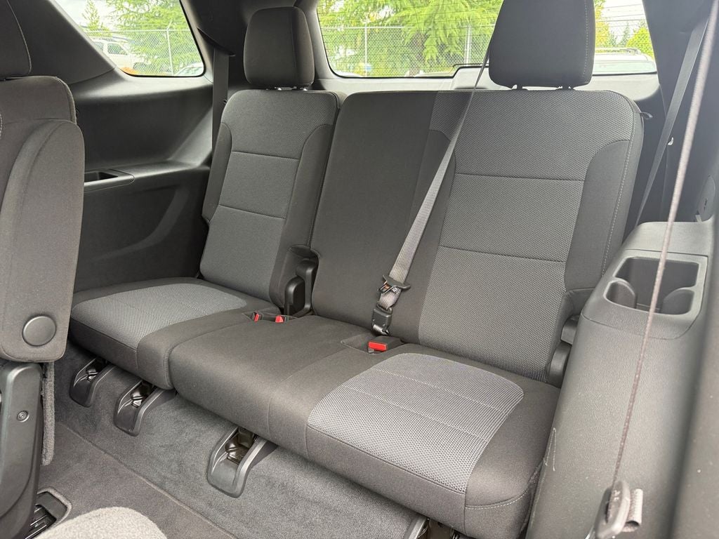 2022 Chevrolet Traverse LT Cloth w/2FL