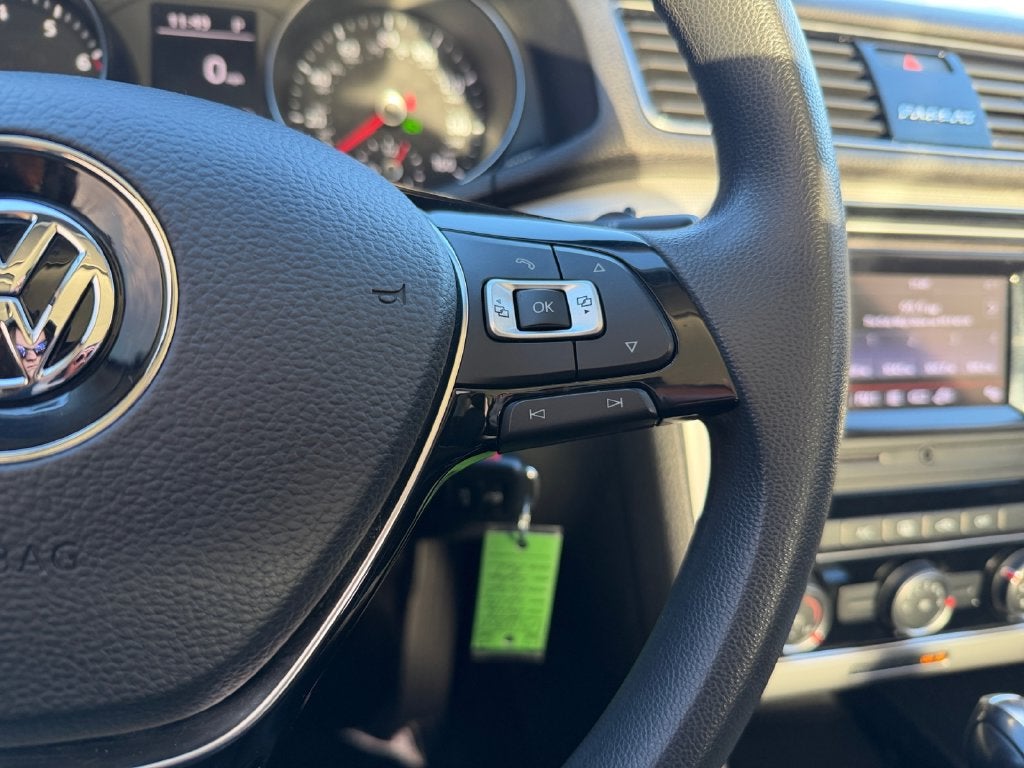 2018 Volkswagen Passat 2.0T S