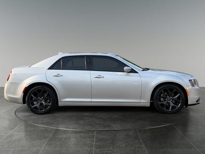 2022 Chrysler 300 S