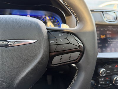 2022 Chrysler 300 S