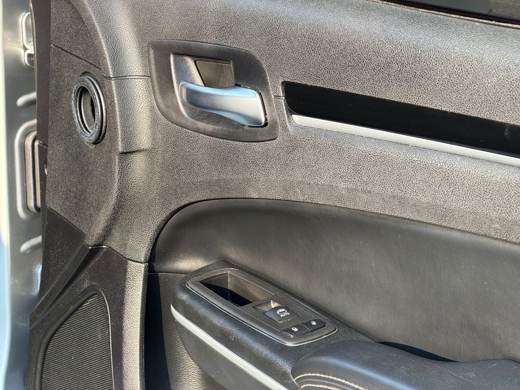 2022 Chrysler 300 S