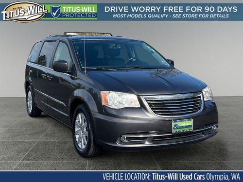 2016 Chrysler Town & Country Touring