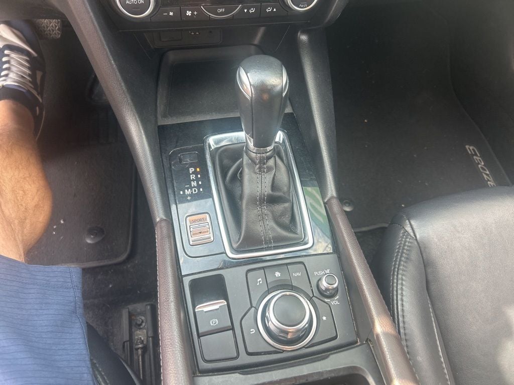 2018 Mazda Mazda3 Touring