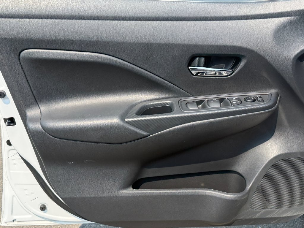 2024 Nissan Versa 1.6 SV