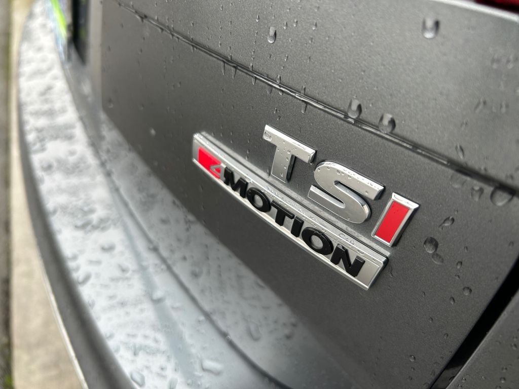 2018 Volkswagen Tiguan 2.0T SEL 4Motion