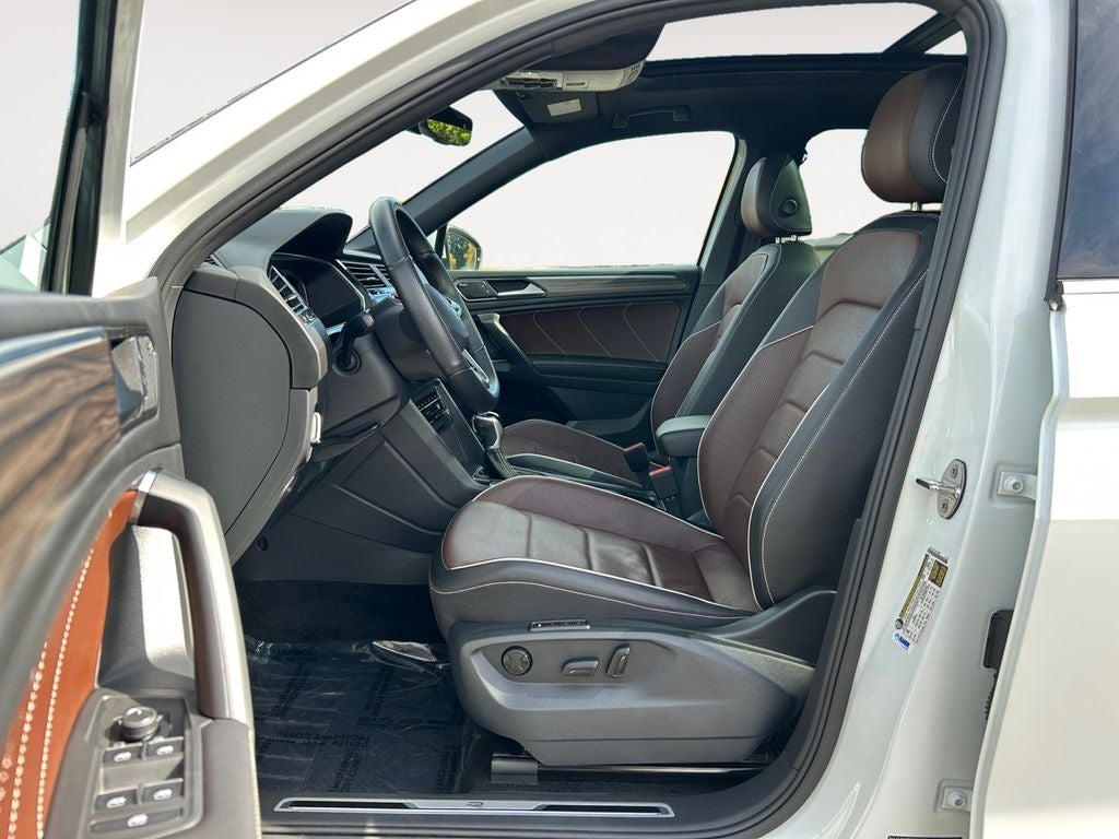 2022 Volkswagen Tiguan 2.0T SEL R-Line