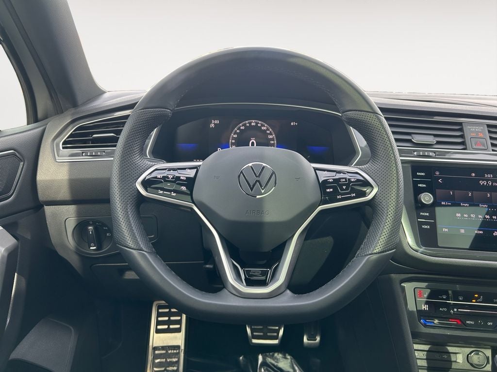 2023 Volkswagen Tiguan 2.0T SE R-Line Black