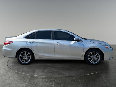 2016 Toyota Camry SE