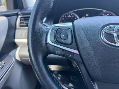 2016 Toyota Camry SE