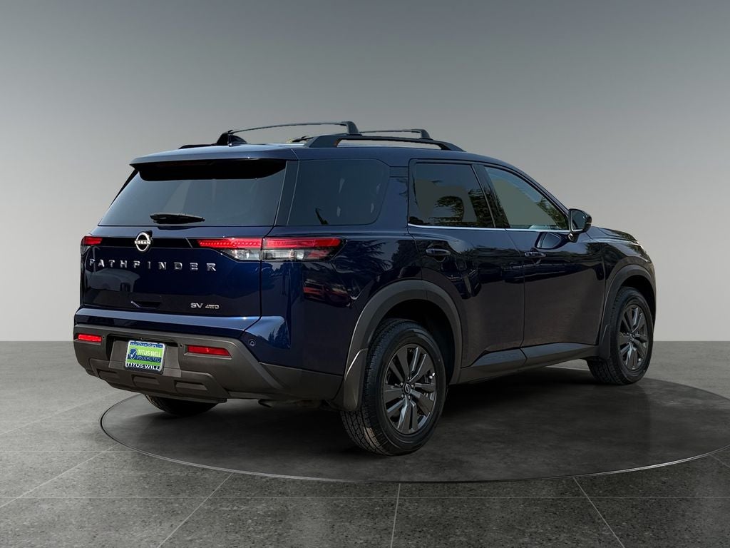 2024 Nissan Pathfinder SV