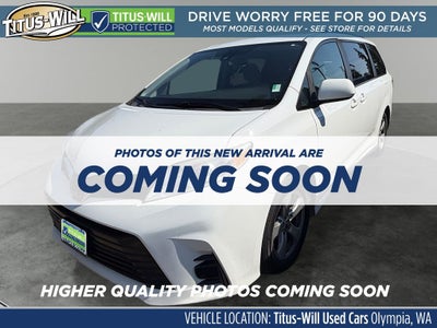 2018 Toyota Sienna LE 8 Passenger