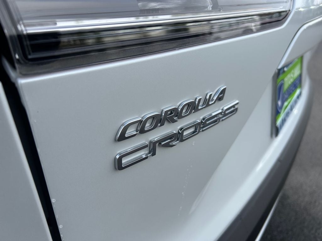 2024 Toyota Corolla Cross XLE