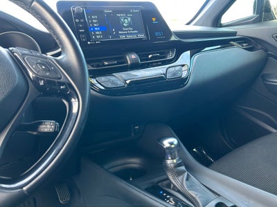 2018 Toyota C-HR XLE Premium