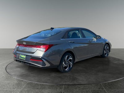 2025 Hyundai Elantra Limited
