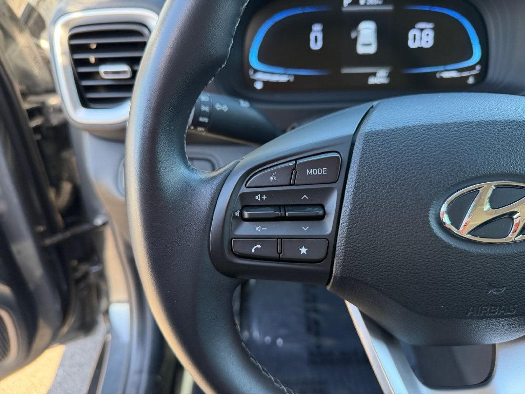 2025 Hyundai Venue SEL