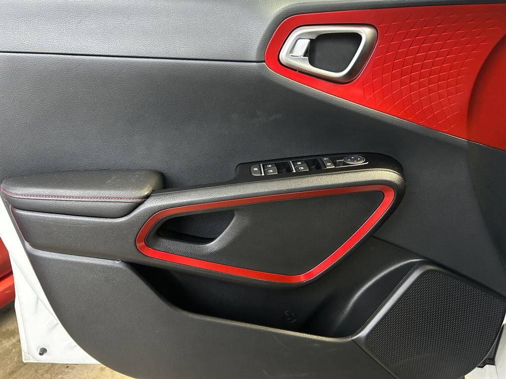 2025 Kia Soul GT-Line