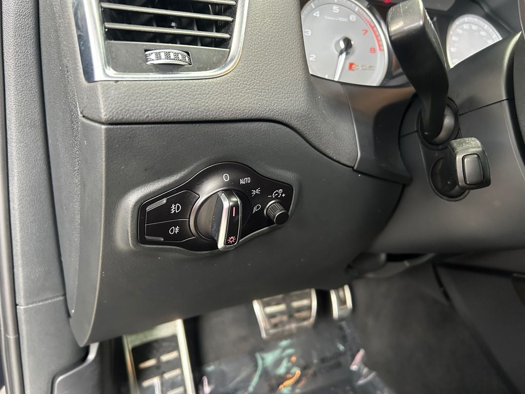 2016 Audi SQ5 3.0T Premium Plus quattro