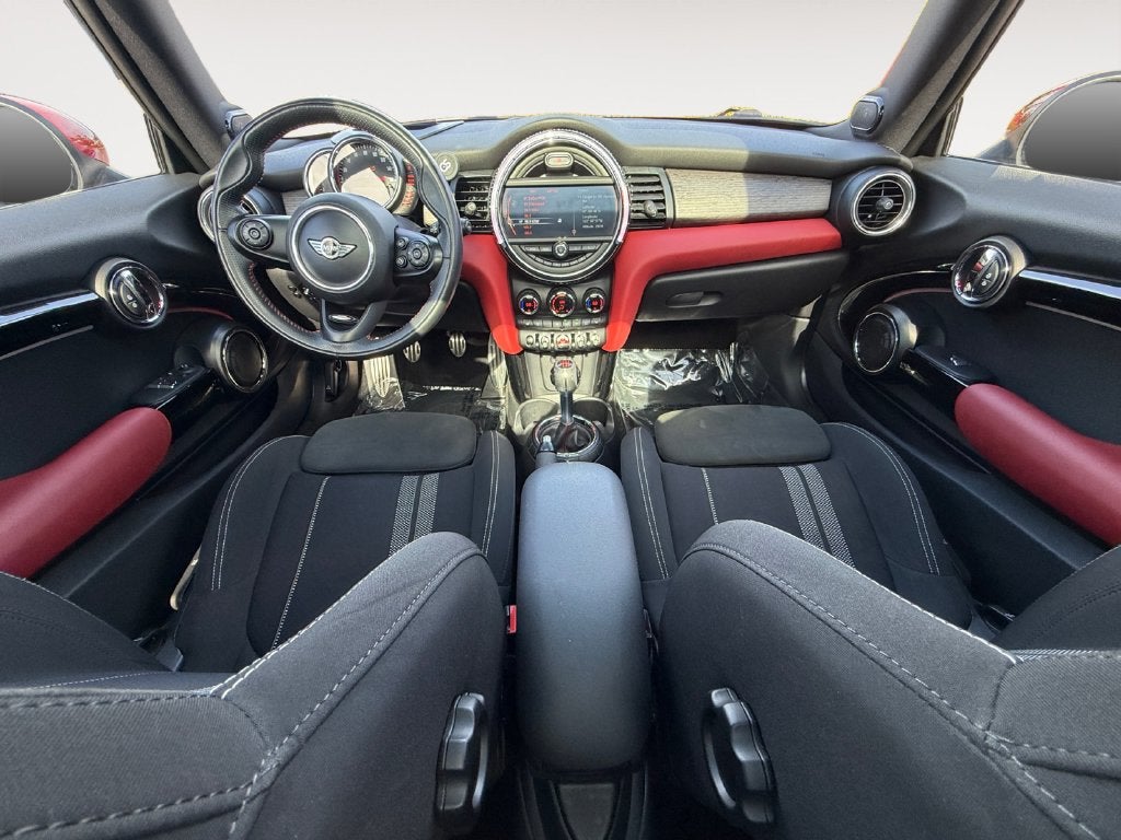 2016 MINI John Cooper Works Base