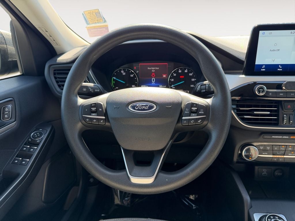 2022 Ford Escape Hybrid SE