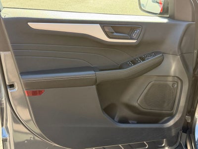 2022 Ford Escape Hybrid SE