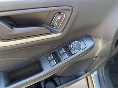 2022 Ford Escape Hybrid SE