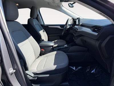 2022 Ford Escape Hybrid SE