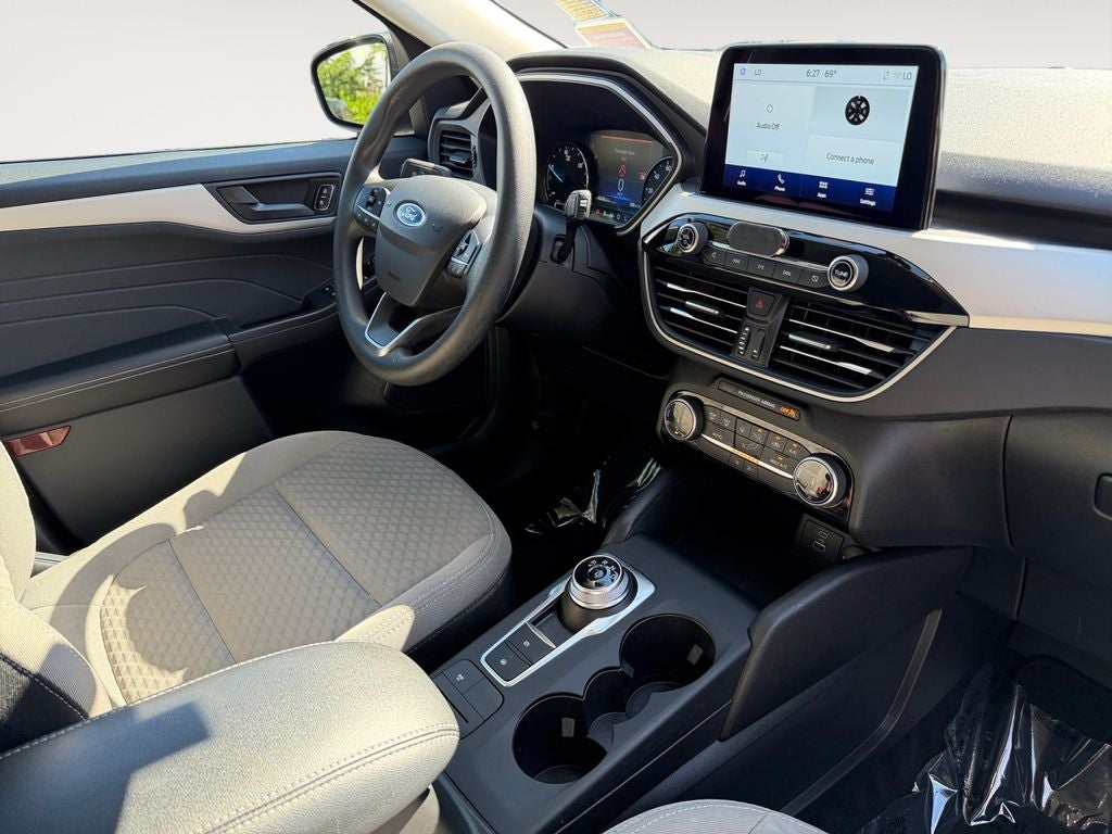 2022 Ford Escape Hybrid SE