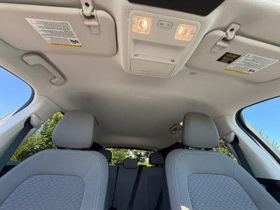 2022 Ford Escape Hybrid SE