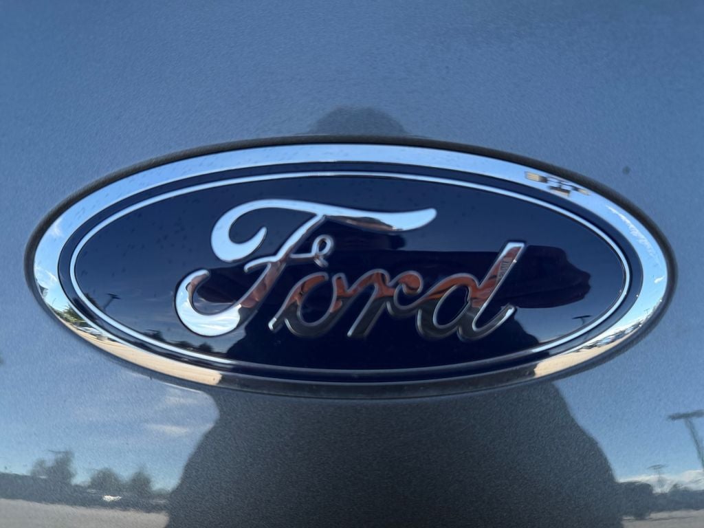 2022 Ford Escape Hybrid SE
