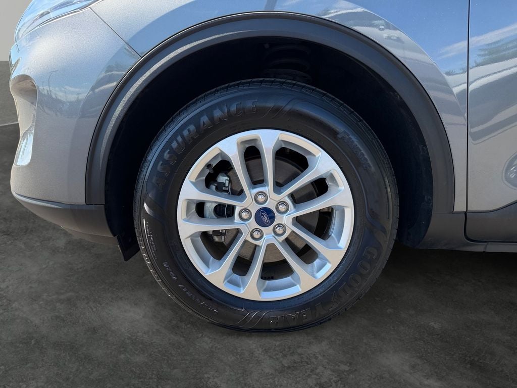 2022 Ford Escape Hybrid SE