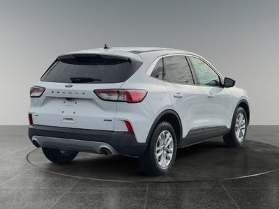 2022 Ford Escape Hybrid SE