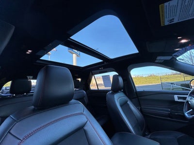 2023 Ford Explorer ST-Line