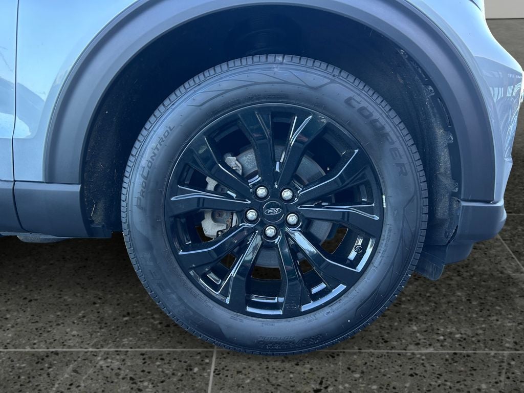 2023 Ford Explorer ST-LINE - Photo 9