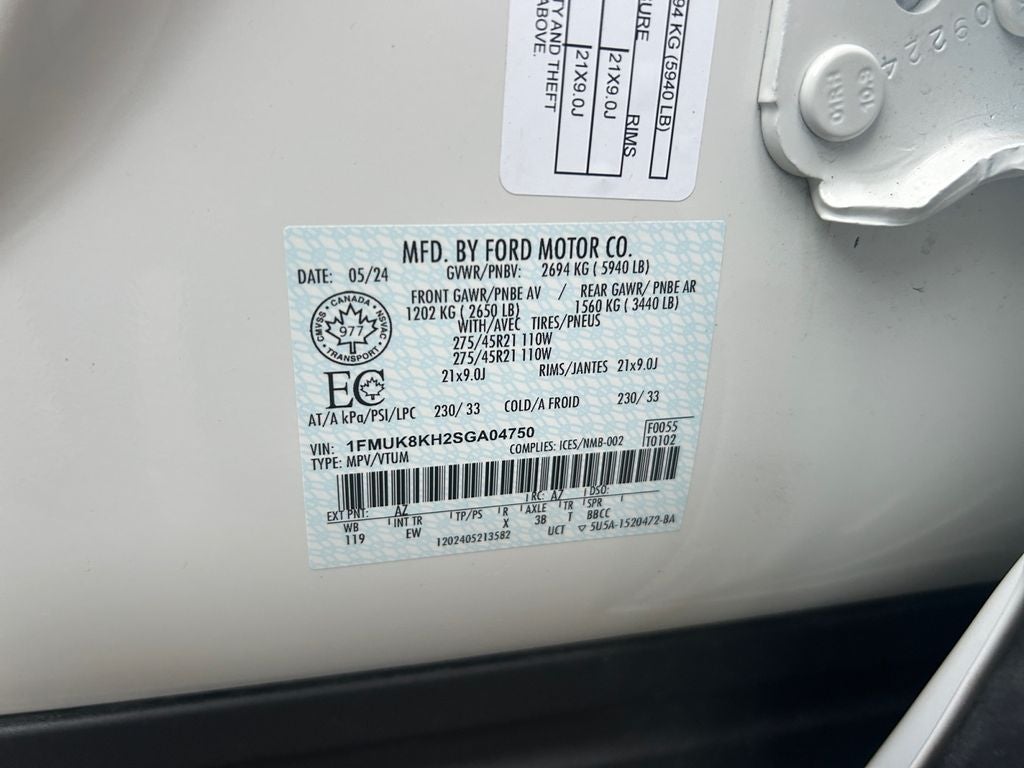 2025 Ford Explorer ST-Line