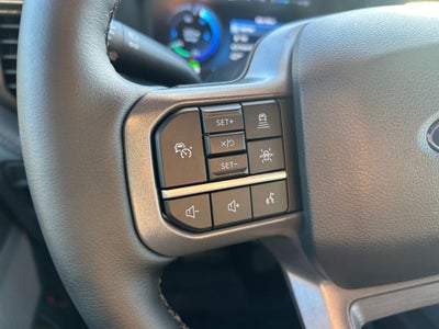 2025 Ford F-150 Lightning Lariat Lifted