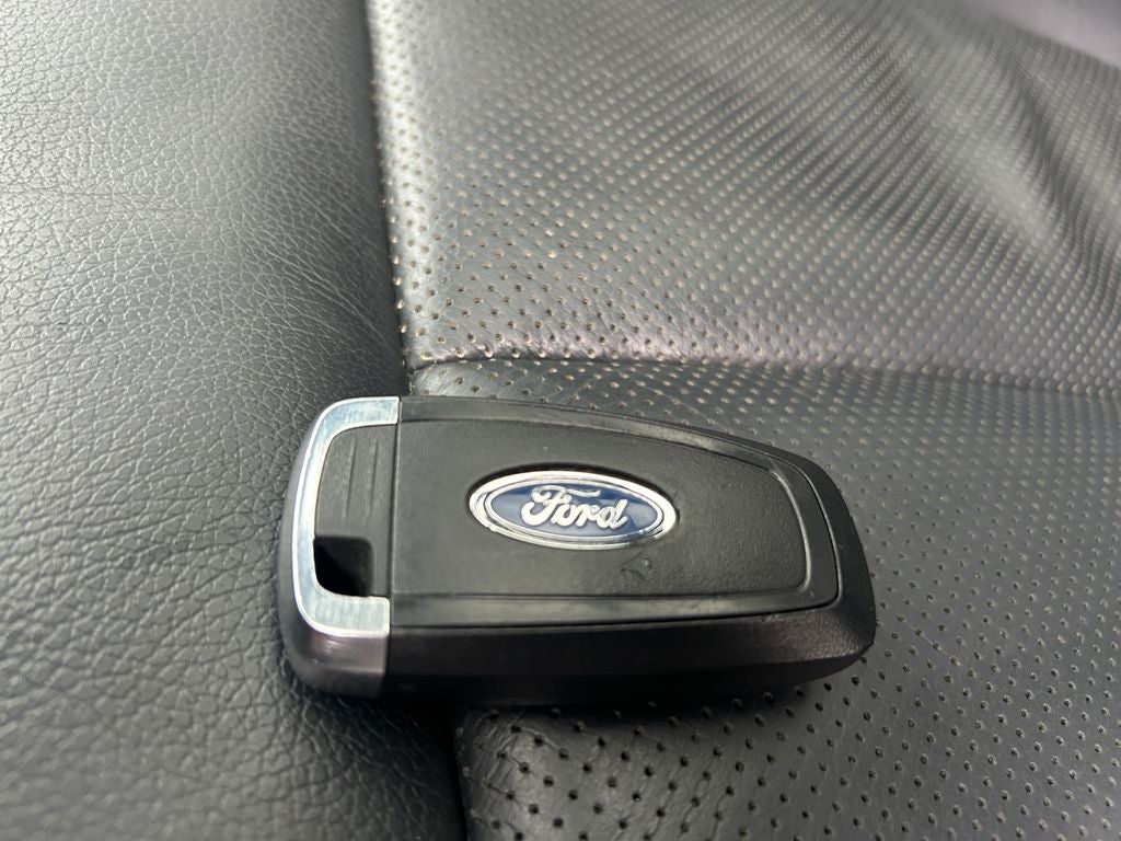 2022 Ford F-350SD Lariat