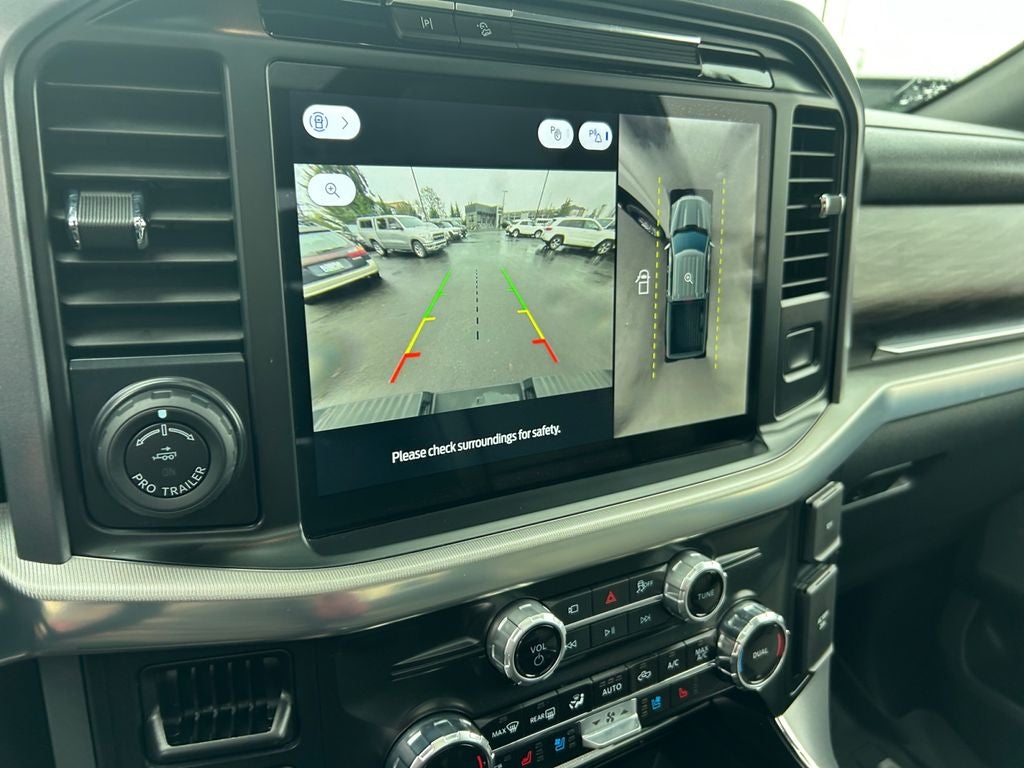 2025 Ford F-150 Lariat Hybrid