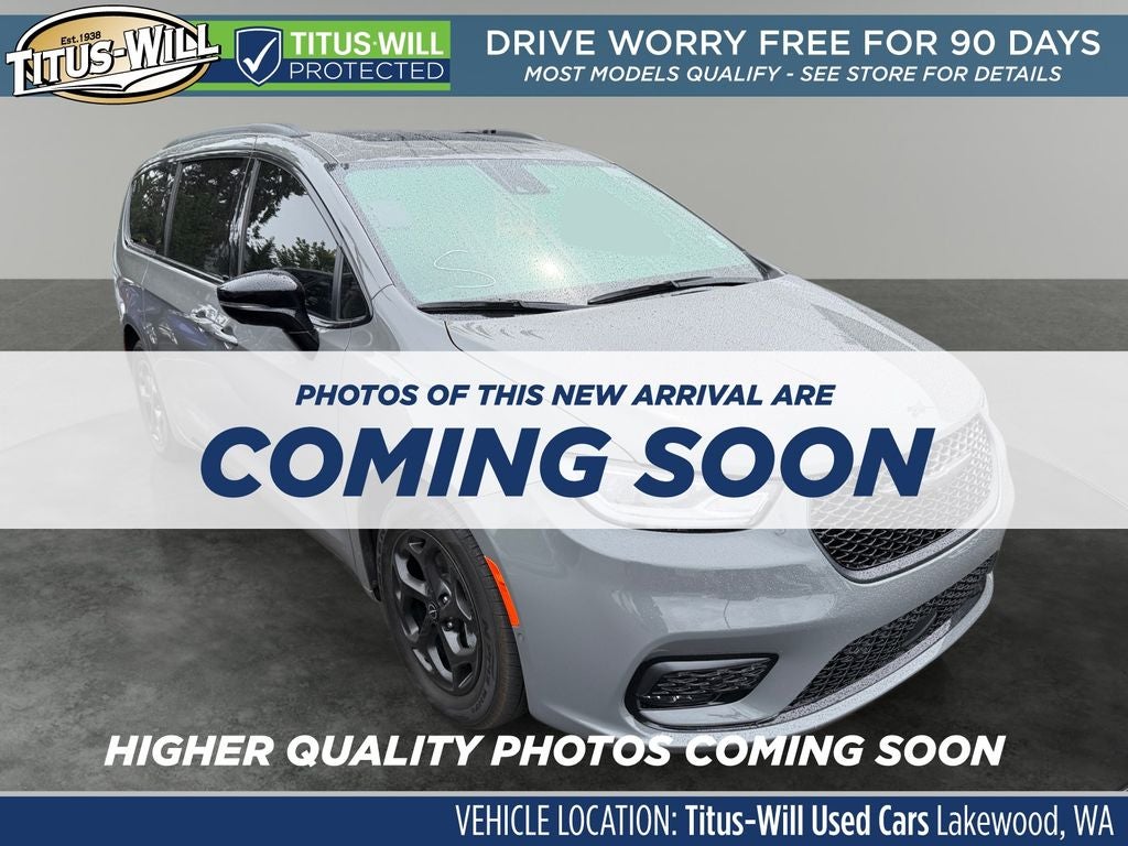 2025 Chrysler Pacifica Hybrid Select Premium S-Appearance PHEV's photo
