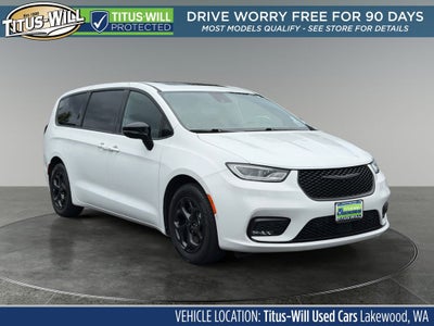 2023 Chrysler Pacifica Hybrid Limited