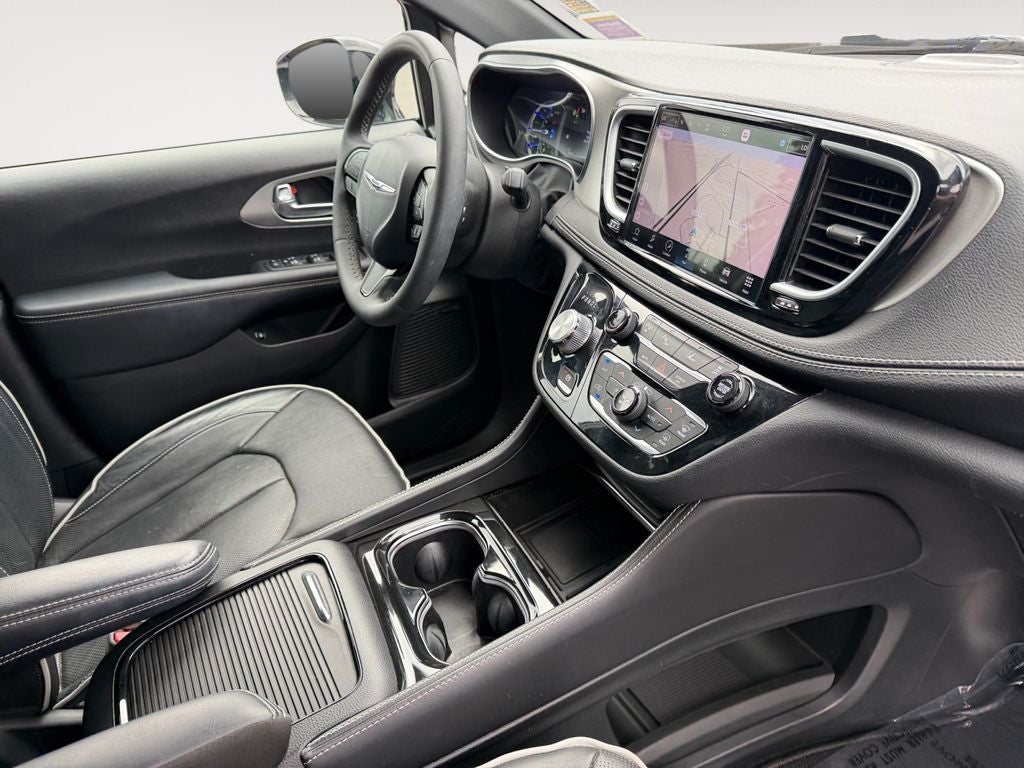 2023 Chrysler Pacifica Hybrid Limited