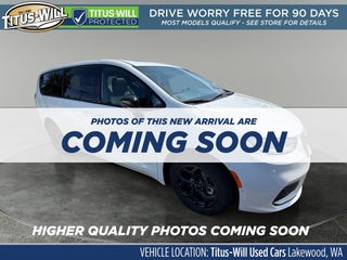 2023 Chrysler Pacifica Hybrid Limited