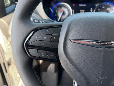 2024 Chrysler Pacifica Limited AWD