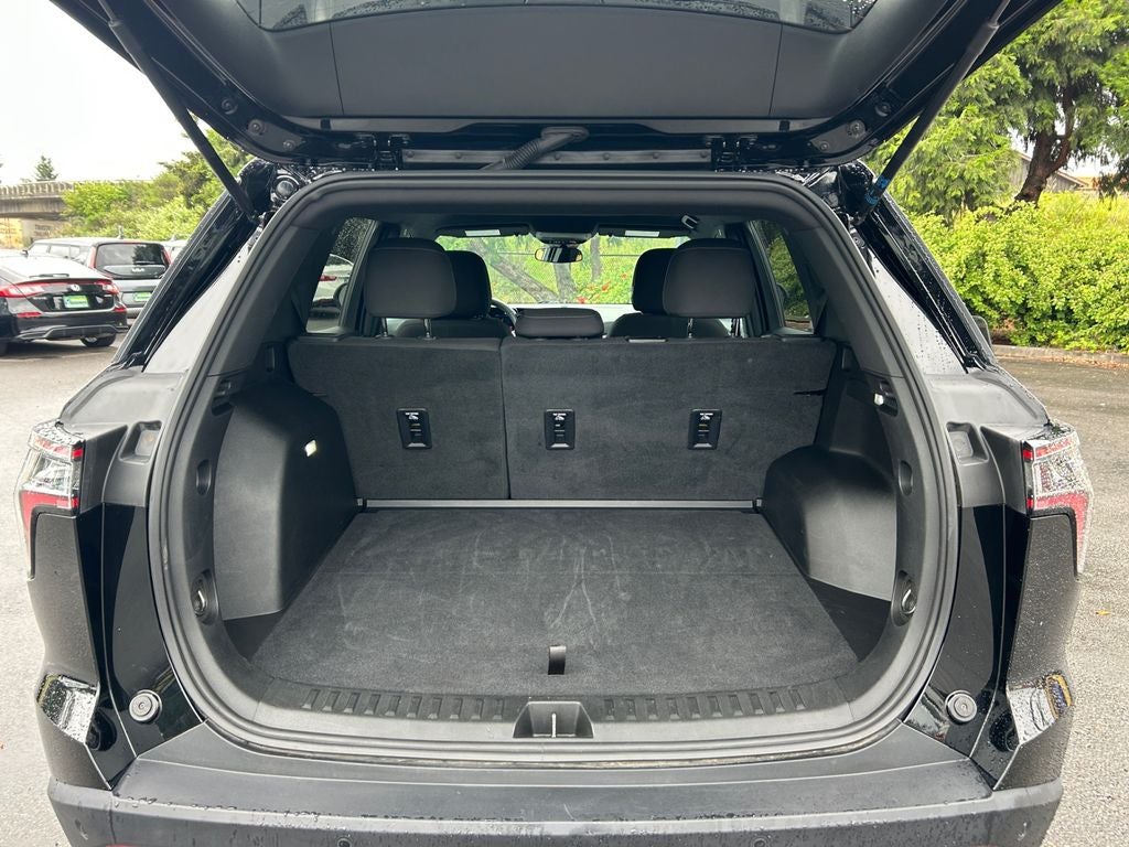 2025 Chevrolet Equinox LT - Photo 23